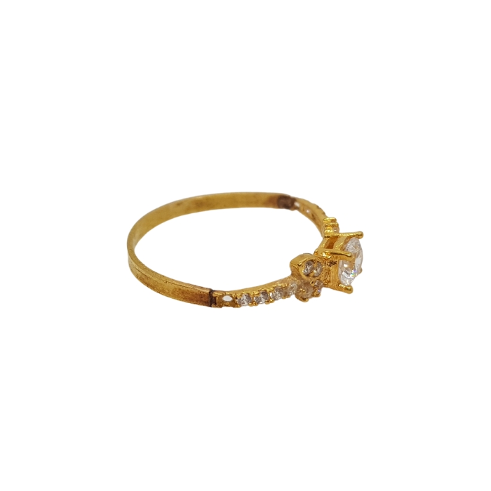 Pure Gold Ladies Ring With White Stone