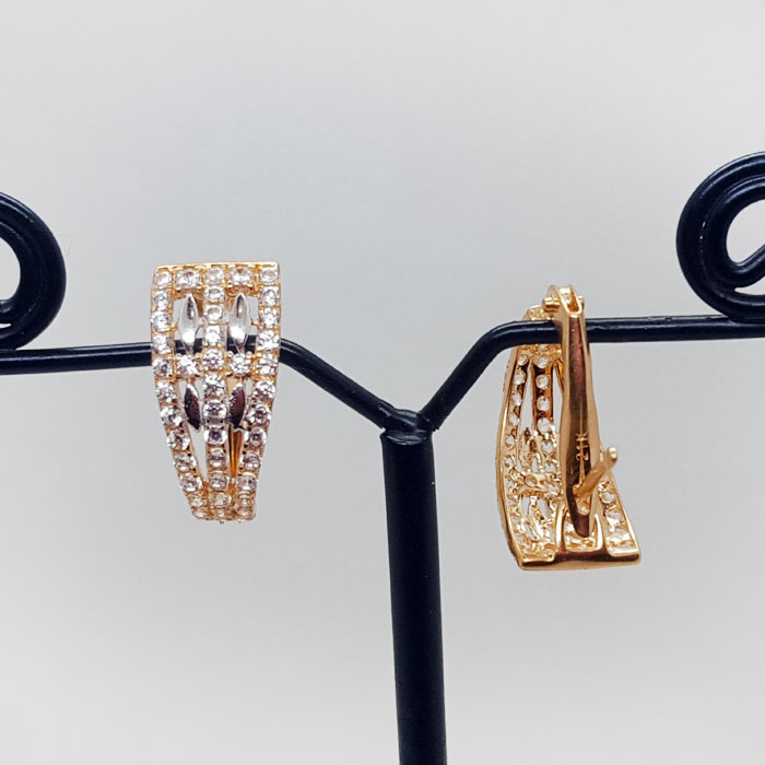 Latest Causal Gold Earrings