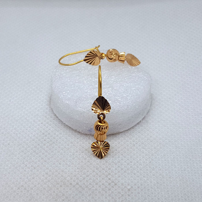 Love Gold Earrings With Heart 