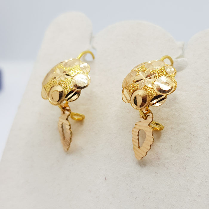 Latest Gold Earrings For Ladies