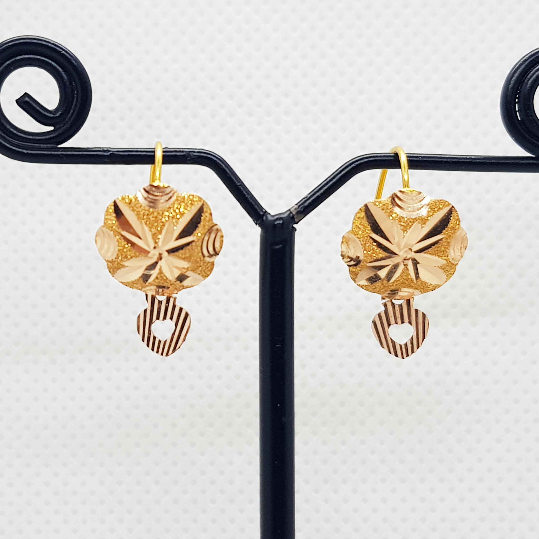 Latest Girls Gold Earrings