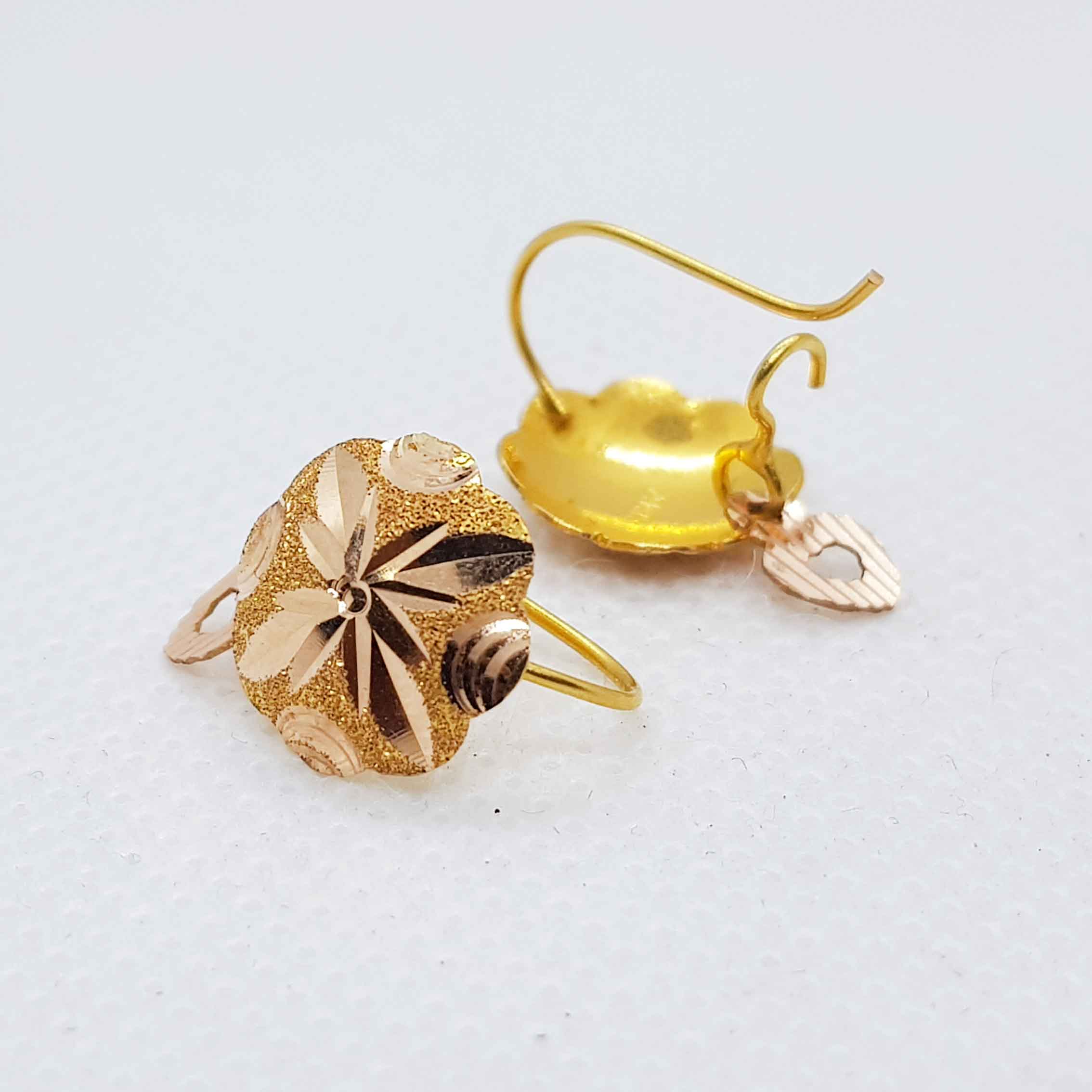 Latest Girls Gold Earrings