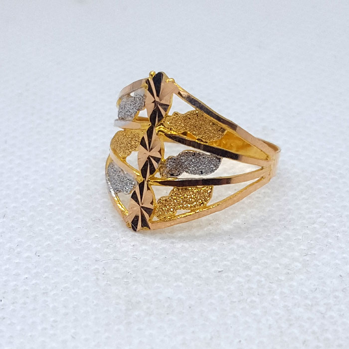 Leaf Shape Bridal Ring