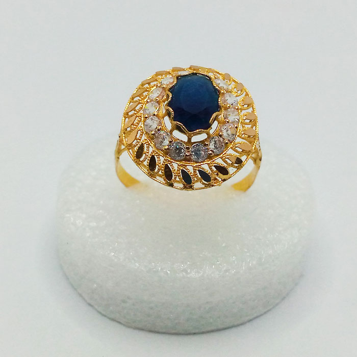 Pure Gold Ladies Ring With Blue Stone