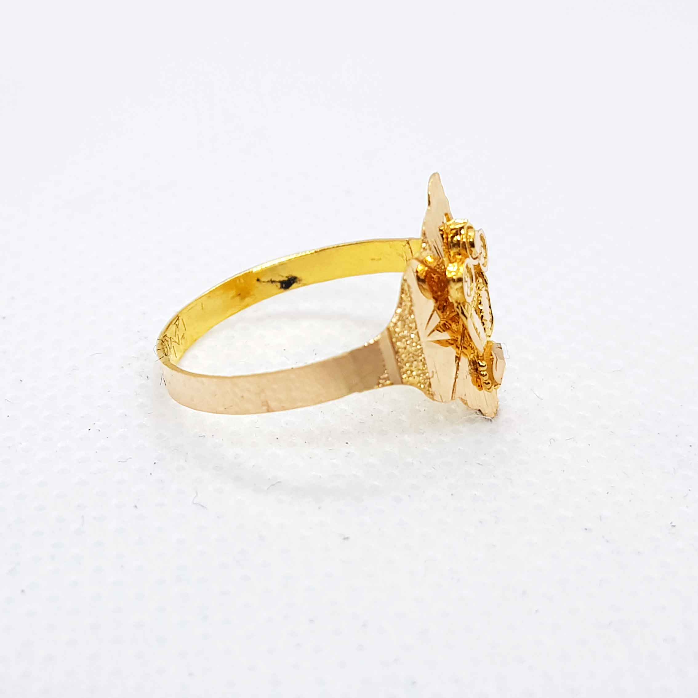 Simple Lite Weight Gold Rings For Ladies