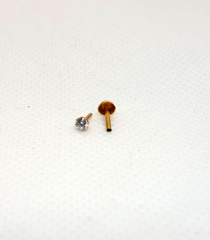 Classic Gold Nose Pins With 1 Stone