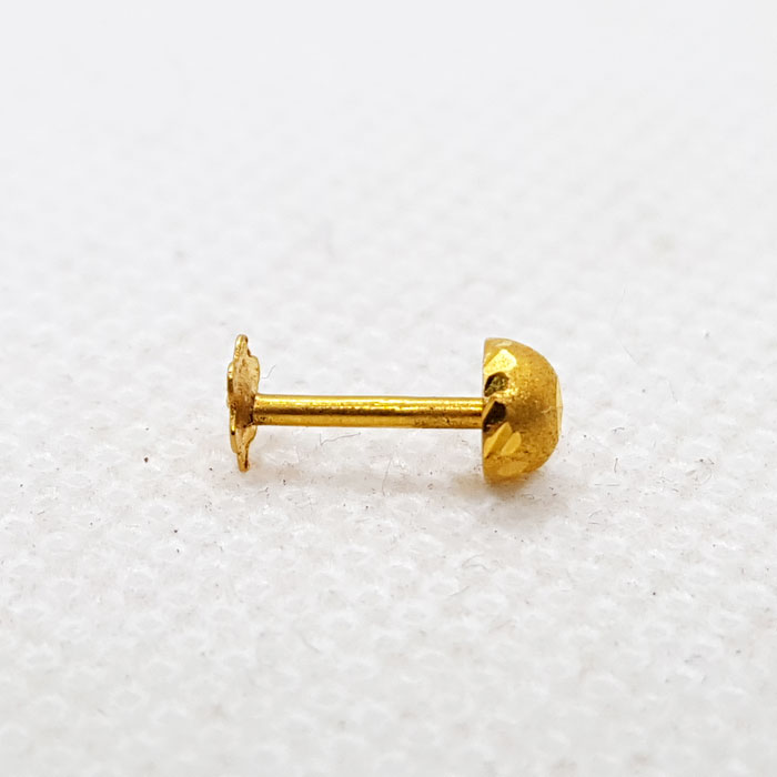 Cape Shape Gold Nose Pin without stone