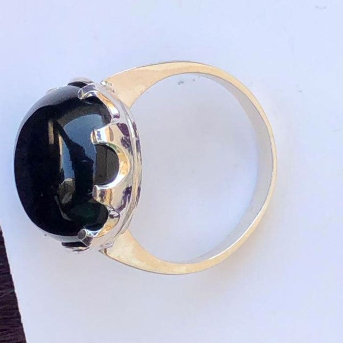 Silver ring for men with black Aqiq Stone