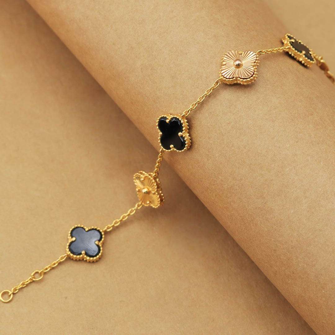 Black and Golden Clover Leaf Gold Bracelet